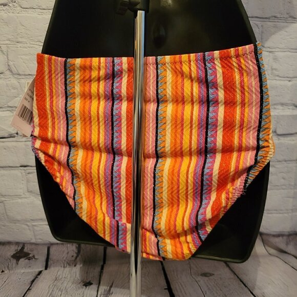 Jessica Simpson Women's Escape to Pacific High-Waist Bikini Bottoms - Picture 4 of 4